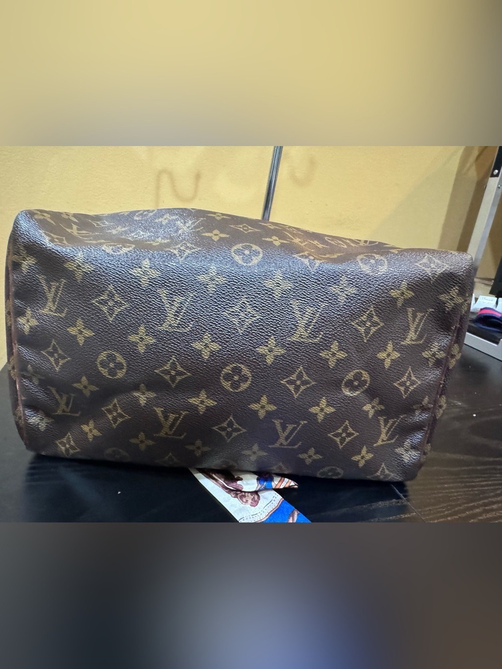 Louis Vuitton Speedy 30 Monogram Satchel with Blue & Cream Scarf COA - Picture 11 of 16